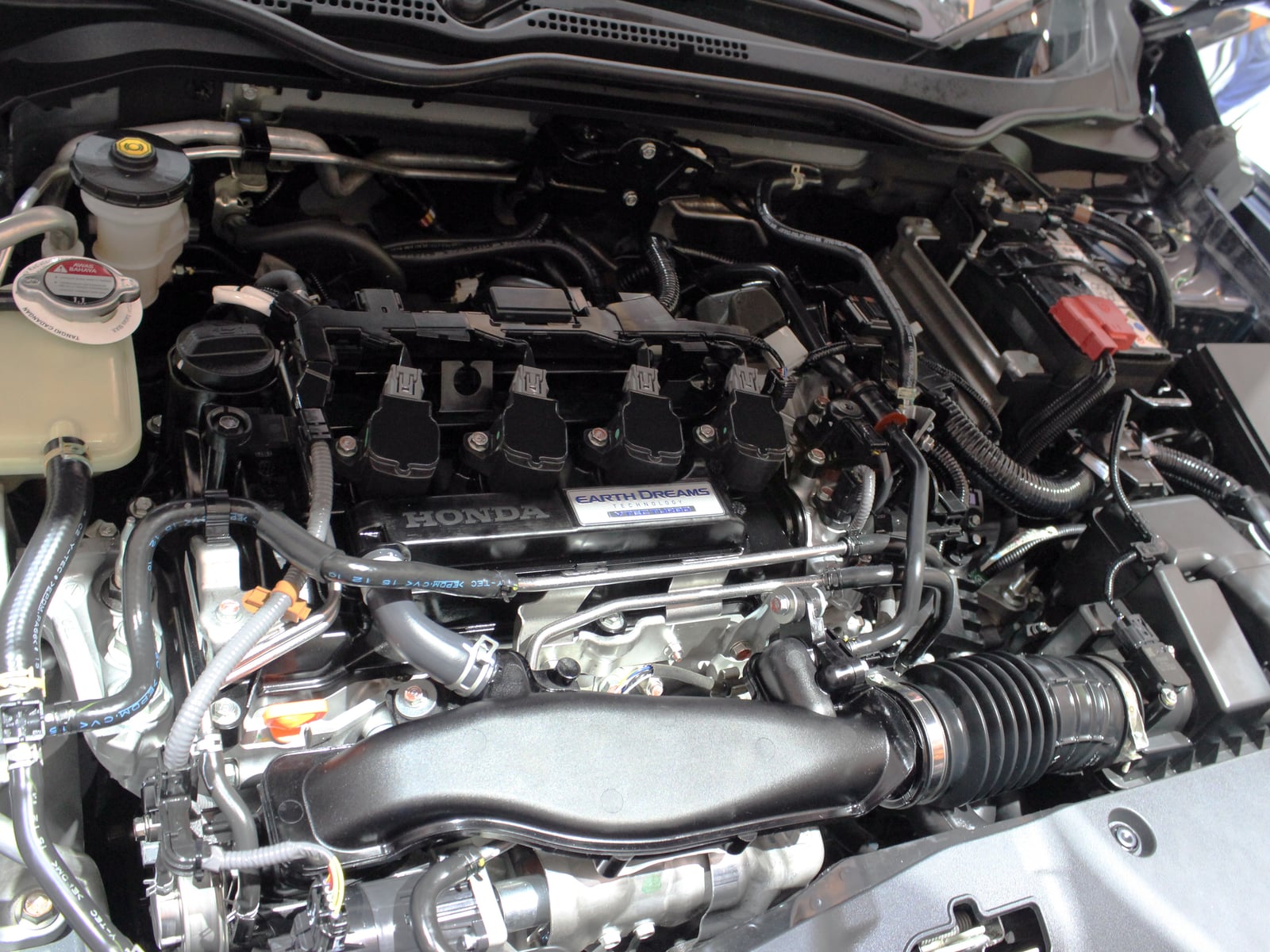Honda 1.5 turbo motorda yakıtın yağa karışması