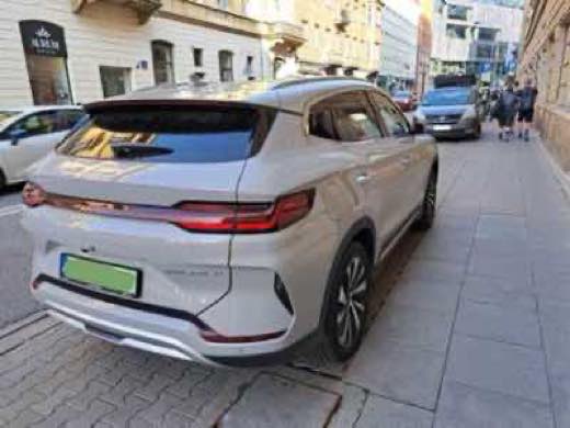BYD Seal U DM-i arkadan görünüm