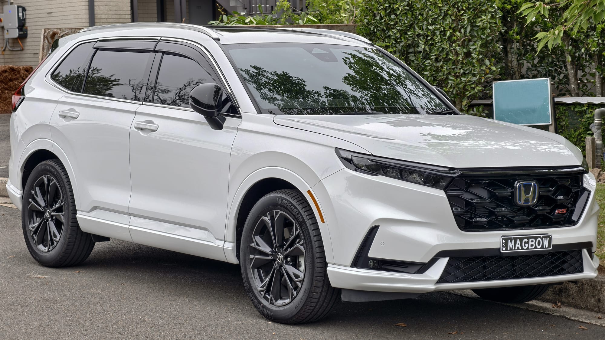 Honda CR-V 2.0 Hibrit 2023-günümüz · 6. Nesil